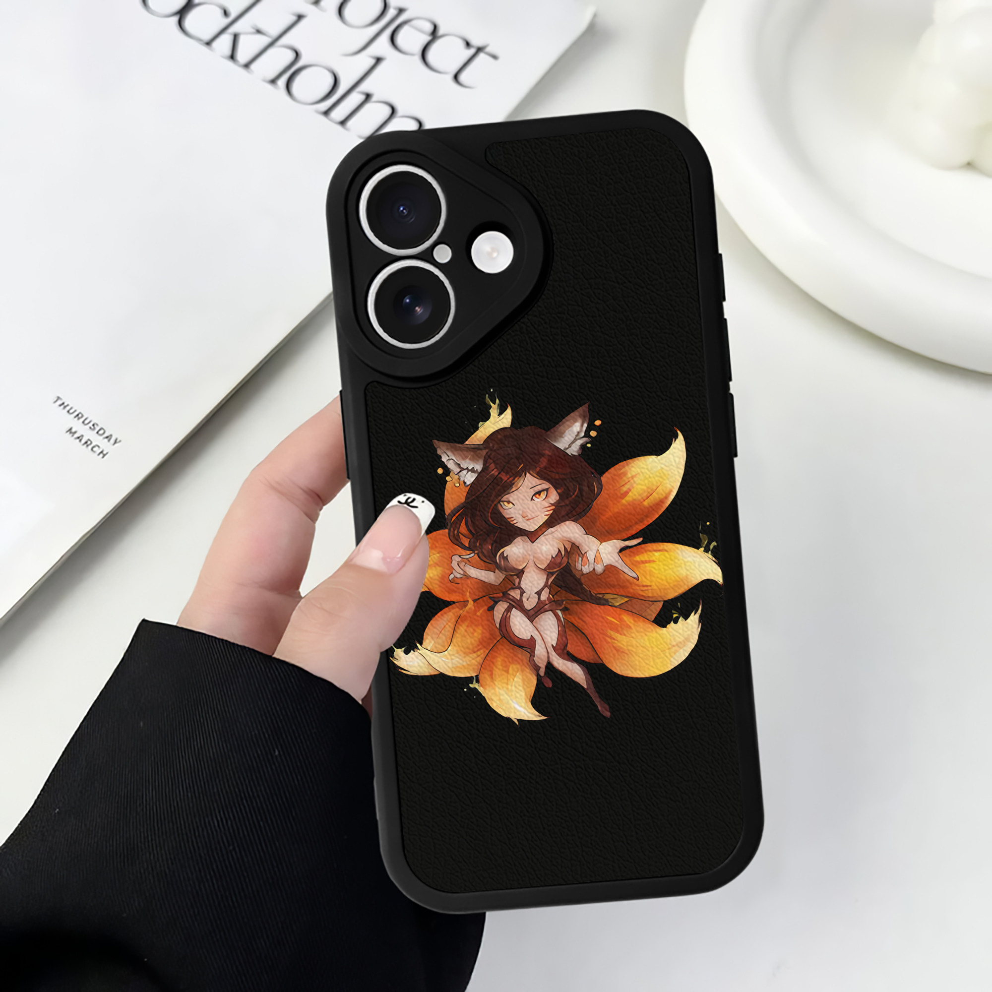 リーグ・オブ・レジェンド League of Legends LOL 【iPhone 16シリーズ対応】シリコンスマホケース（レザー調） 材質：シリコン